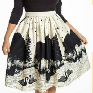 Lindy Bop Franny skirt Garden Swan size UK 10 Valentine's